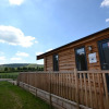 Отель The Chiltern Lodges at Upper Farm Henton, фото 1