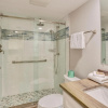 Отель Land's End 304 Building 9 Beachfront / Totally Updated!!, фото 8