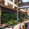 Отель Victorias Place, фото 1