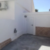 Отель 2 Bedroom Newly Renovated Bungalow Close to Bars Restaurants, фото 3