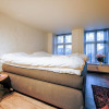 Отель Sanders Lake - Pleasant 2-bdr Apt in City Center, фото 9