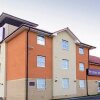 Отель Premier Inn Bridgwater в Бриджвотере