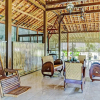 Отель SPOT ON 90742 Kinanthy Homestay Syariah, фото 10