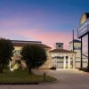 Отель Days Inn by Wyndham Oklahoma City, фото 1