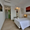 Отель Whiz Hotel Sudirman Pekanbaru, фото 15