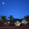 Отель A K WEST Motel, фото 1