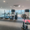 Отель Sky Broadwater Apartments, фото 24