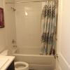Отель Welcome To Surrey Townhouse, фото 11