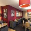 Отель Premier Inn London Gatwick Airport (North Terminal), фото 9