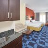 Отель Holiday Inn Express Hotel & Suites Columbia Univ Area-Hwy 63, an IHG Hotel, фото 4