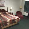 Отель Rapids Inn and Suites, фото 13