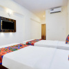 Отель Fabhotel Grk Comforts, фото 13