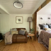 Отель Cornwall Woodland Dog Friendly Shepherd's Hut, фото 4