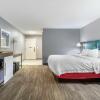 Отель Hampton Inn Brookhaven, фото 5