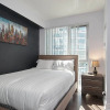 Отель Executive 2 Bedroom Condo Across CN Tower, фото 38