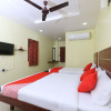 Отель OYO 15558 Sri Sai Nivas Inn, фото 4
