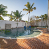 Отель Mansão de Cinco Suítes próximo a Praia de Geribá por Luxury Rentals, фото 21
