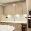 Отель Modern 2 Bedroom Bayswater Apartment в Лондоне