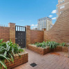Отель Newcastle Short Stay Apartments - Sandbar Newcastle Beach, фото 25