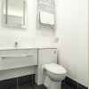 Отель Beautiful 1 Bed Apartment In Sheffield, фото 9