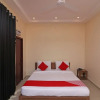Отель OYO Flagship 27925 Kotra House Gomtinagar, фото 15