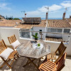 Отель Mariners (3) - Bright and stylish apartment - 2 minute walk to the beach, фото 14