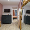 Отель @Romantic Suite & Spa @Jacuzzi @ Parking gratuit @, фото 1