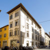 Отель Arnobio Florence Suites во Флоренции