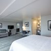 Отель Hampton Inn & Suites Hermosa Beach, фото 15