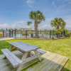 Отель Carolina Beach Condo w/ Community Pool, фото 14