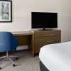 Отель La Quinta Inn & Suites by Wyndham Locust Grove, фото 4