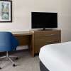 Отель La Quinta Inn & Suites by Wyndham Locust Grove, фото 6