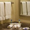Отель Best Western Galleria Inn & Suites, фото 9
