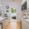 Отель Bright And Stylish 1 Bedroom Flat With Terrace, фото 11