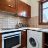 Отель Charming 2 bedroom apartment 'DC11' - with communal pool and resort facilities, Helios Heights villa, фото 16