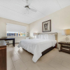 Отель Peninsula Island Resort & Spa - Beach Front Property at South Padre Island, фото 7