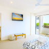 Отель Azura Ocean View Holiday Apartment, фото 12