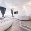 Отель Supreme Jacuzzi Apartment, фото 2