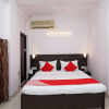 Отель OYO 11327 Hotel R Paradise, фото 16