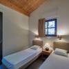 Отель Luxurious ground-floor villa on castle estate with fireplace, фото 2