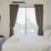 Отель Elegant And Comfy Studio At Sky House Bsd Apartment, фото 4