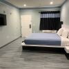 Отель Crystal Suites, фото 3