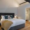 Отель The Sorting Office - Spacious Modern Home With Parking in Central Ambleside, фото 25