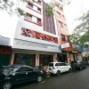 Отель RedDoorz Near Ambon Plaza, фото 1