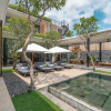 Отель Villa Vida Mira - Elegant 4BR Beachside Villa in Canggu, фото 23
