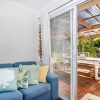 Отель Mollymook Beach Cottage, фото 11