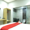 Отель RedDoorz @ Lingkar Luar Street Maumere, фото 9