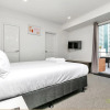Отель QV CBD Studio with Huge Deck - 960, фото 3
