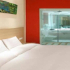 Отель Hanting Hotel Baoji Gaoxin Railyway South Station, фото 1