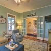 Отель Galveston Coastal Cottage - 5 Blocks to Beach!, фото 8